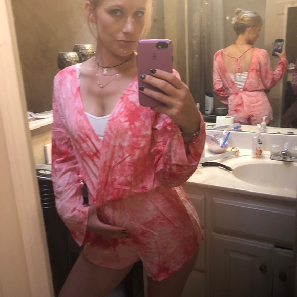 Honey Punch Romper. Cute tie dye. - Picture 6 of 8